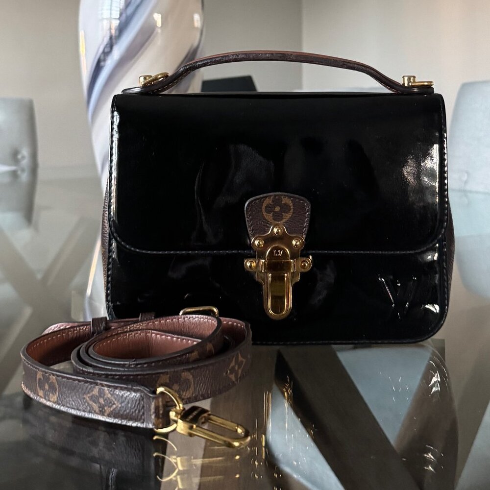 Louis Vuitton MONOGRAM VERNIS AND CANVAS Cherrywood BB Black w/Strap